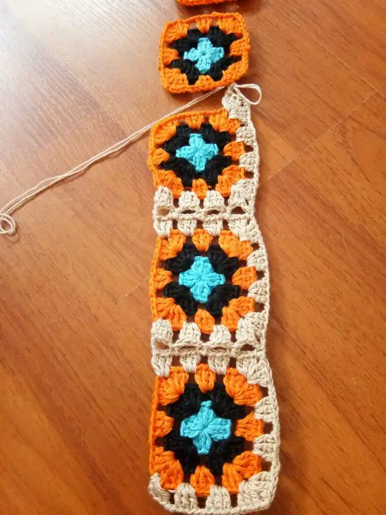 Beautiful Crochet : Granny Square Curtain